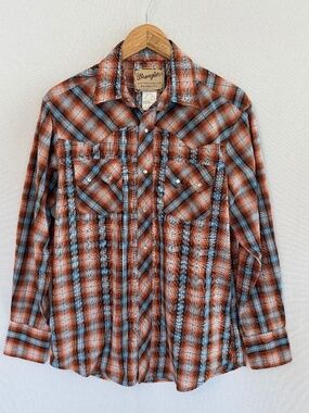 WRANGLER Western Fashion Snap Shirts Men’s Medium Orange Blue Plaid Shirt